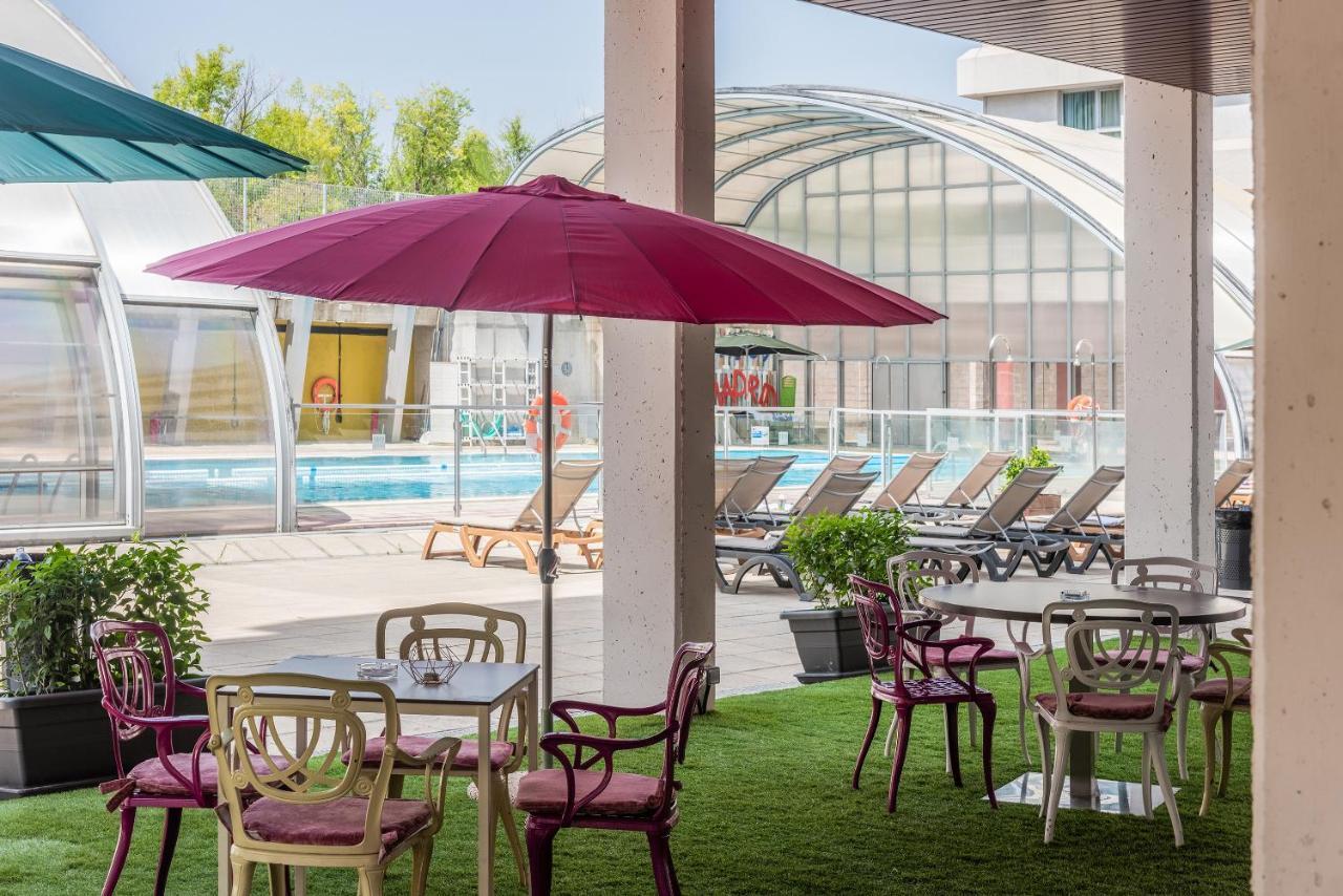 Madrid Airport Suites, Affiliated By Melia Exterior foto